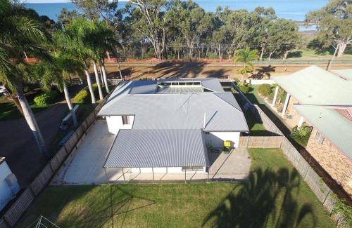 Point Vernon House | 100 m² House ∙ 3 bedrooms ∙ 8 guests