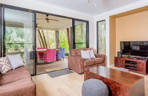 Rainbow Beach House | 100 m² House ∙ 4 bedrooms ∙ 10 guests