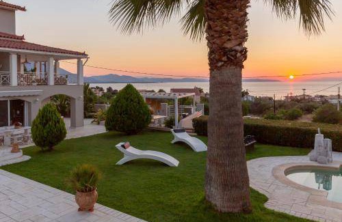 Chalcis Villa | 107 m² Villa ∙ 2 bedrooms ∙ 7 guests