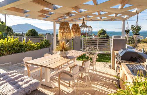 Chalcis Villa | 107 m² Villa ∙ 2 bedrooms ∙ 7 guests