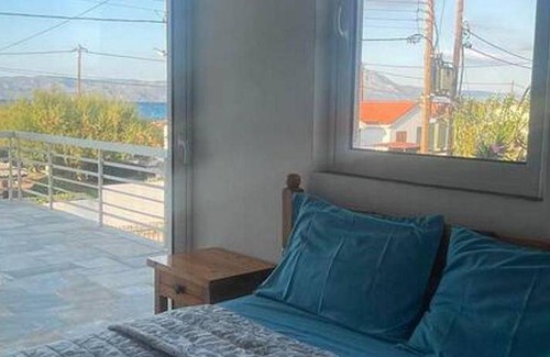 Kato Assos House | 110 m² House ∙ 3 bedrooms ∙ 4 guests