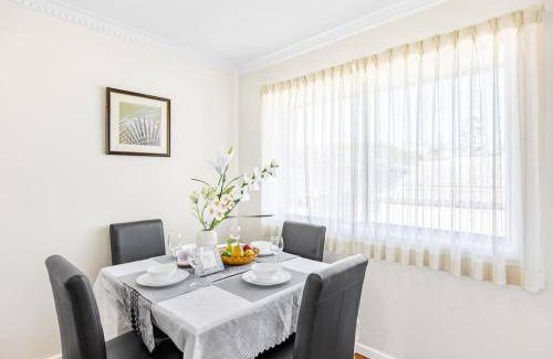 Sunnybank House | 111 m² House ∙ 3 bedrooms ∙ 6 guests
