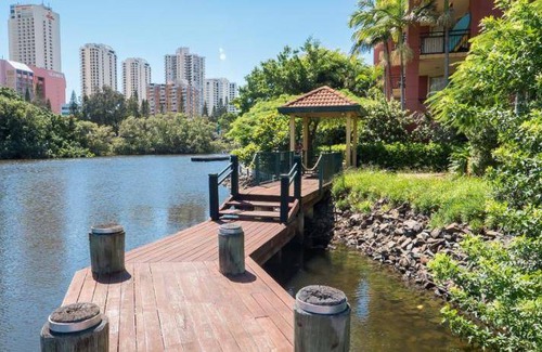 Surfers Paradise Resort | 113 m² Resort ∙ 2 bedrooms ∙ 8 guests