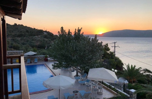 Nimfea House | 115 m² House ∙ 2 bedrooms ∙ 4 guests