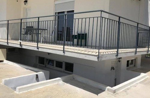 Amarinthos House | 115 m² House ∙ 6 guests
