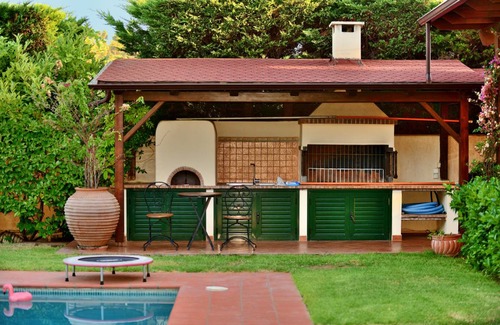 Oropos Apartment | 120 m² Apartment ∙ 1 bedroom ∙ 4 guests