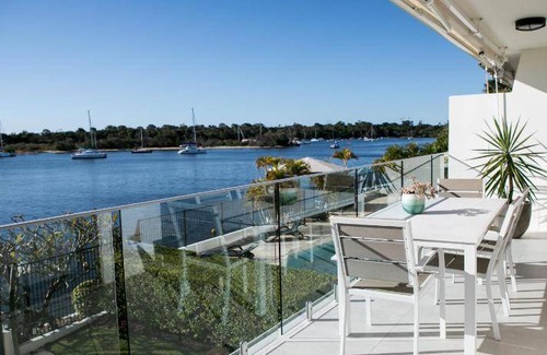 Noosa Heads Apartment | 120 m² Apartment ∙ 2 bedrooms ∙ 4 guests