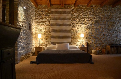 Vrousti House | 120 m² House ∙ 1 bedroom ∙ 3 guests