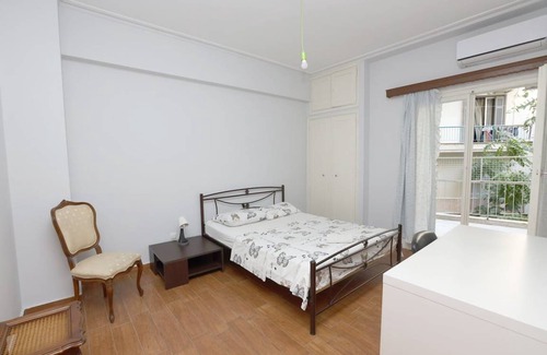 Athens City Centre Resort | 120 m² Private room ∙ 1 bedroom ∙ 1 guest