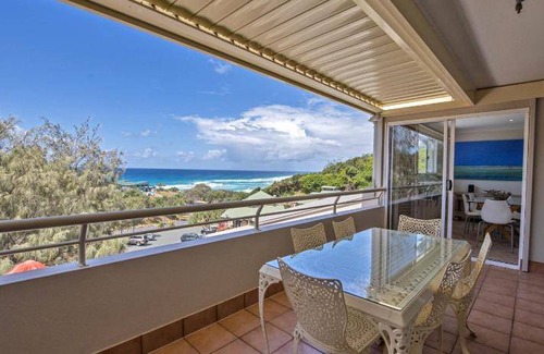 Point Lookout Apartment | 120 m² Serviced apartment ∙ 3 bedrooms ∙ 6 guests