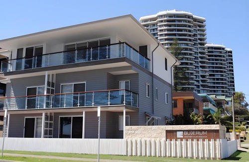 Burleigh Heads Apartment | 124 m² Serviced apartment ∙ 3 bedrooms ∙ 6 guests