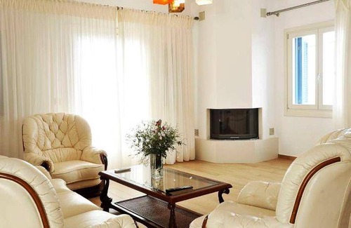 Mpatsi Resort | 135 m² Resort ∙ 3 bedrooms ∙ 7 guests