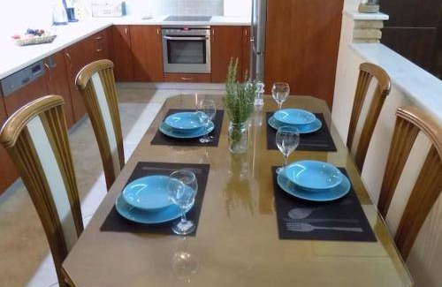 Bralos House | 140 m² House ∙ 2 bedrooms ∙ 6 guests