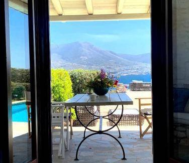 Krotiri House | 140 m² House ∙ 4 bedrooms ∙ 6 guests