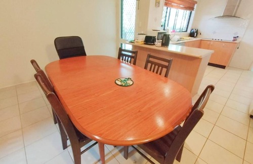 Sunnybank House | 15 m² House ∙ 4 bedrooms ∙ 2 guests