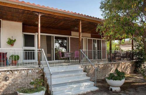 Marathon House | 150 m² House ∙ 3 bedrooms ∙ 6 guests