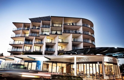 Caloundra Resort | 152 m² Resort ∙ 3 bedrooms ∙ 127 guests