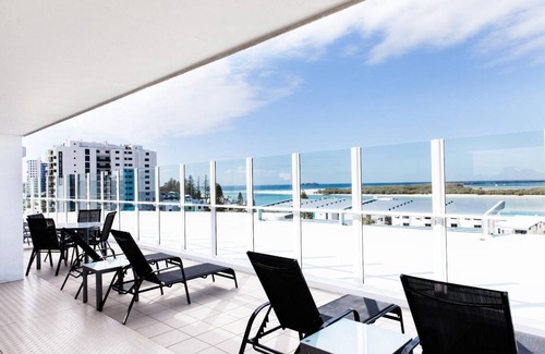 Caloundra Resort | 152 m² Resort ∙ 3 bedrooms ∙ 127 guests