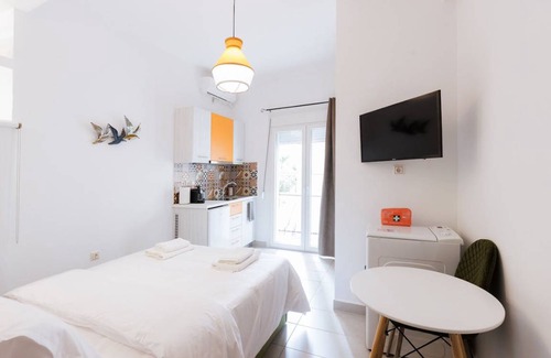Petralona Apartment | 17 m² Apartment ∙ 2 guests