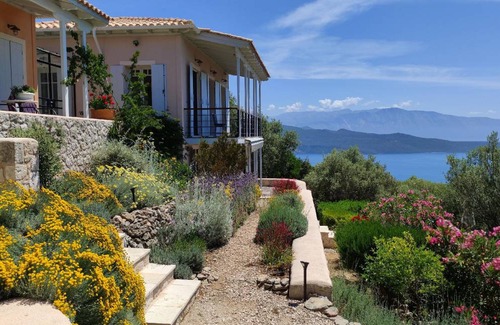 Katouna House | 170 m² House ∙ 3 bedrooms ∙ 5 guests
