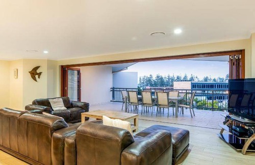 Burleigh Heads Apartment | 180 m² Apartment ∙ 3 bedrooms ∙ 6 guests