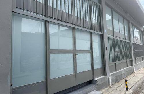 Ilion Apartment | 185 m² Apartment ∙ 2 guests