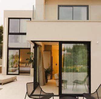 Loutraki Villa | 195 m² Villa ∙ 3 bedrooms ∙ 6 guests