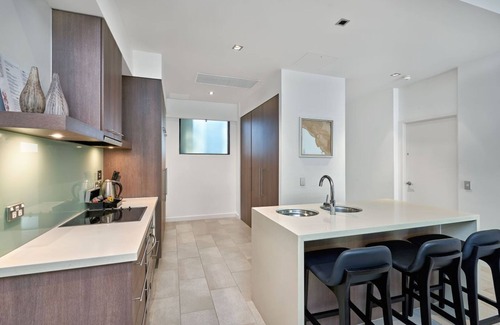 Palm Cove Apartment | 2 Bedroom 2 Bathroom Swim Out Apartment in the Temple resort Palm Cove