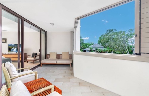 Palm Cove Apartment | 2 Bedroom Temple Apartment in the beachfront resort Palm Cove
