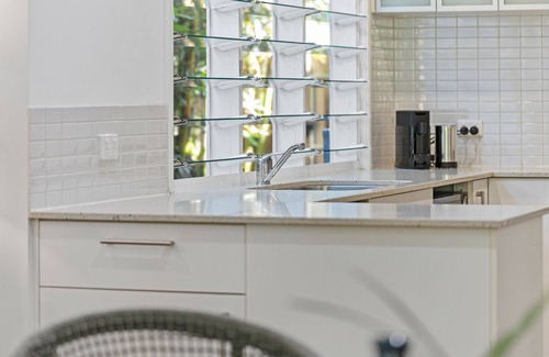 Sunshine Beach House | 2 Ocean Whisper 16 Solway Drive - Dog Friendly Tropical Oasis