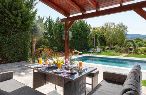 Filerimos House | 200 m² House ∙ 3 bedrooms ∙ 7 guests