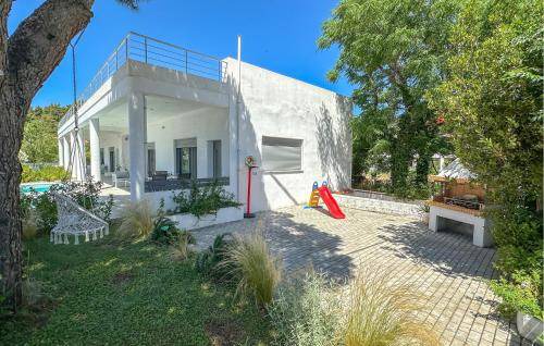 Psaropouli House | 200 m² House ∙ 4 bedrooms ∙ 12 guests