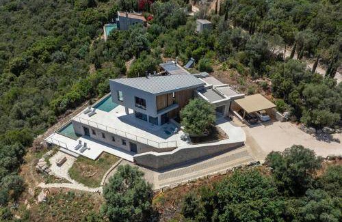 Sivota Villa | 200 m² Villa ∙ 3 bedrooms ∙ 8 guests