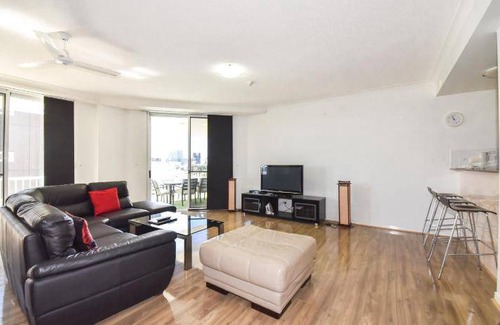 Auchenflower Apartment | 201 m² Serviced apartment ∙ 3 bedrooms ∙ 6 guests