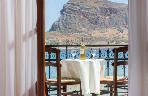 Monemvasia Bed & Breakfast | 21 m² Bed and breakfast ∙ 3 guests