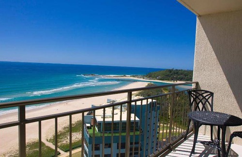 Palm Beach Apartment | 210 m² Serviced apartment ∙ 4 bedrooms ∙ 127 guests