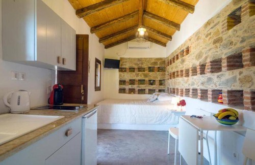 Kithira Ski Chalet | 22 m² Chalet ∙ 1 bedroom ∙ 2 guests