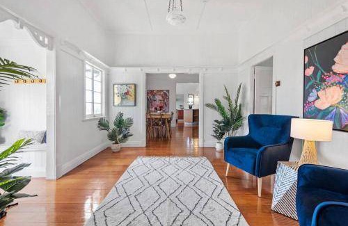 Kedron House | 225 m² House ∙ 5 bedrooms ∙ 10 guests