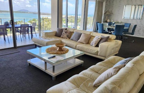 Maroochydore Apartment | 255 m² Serviced apartment ∙ 3 bedrooms ∙ 6 guests