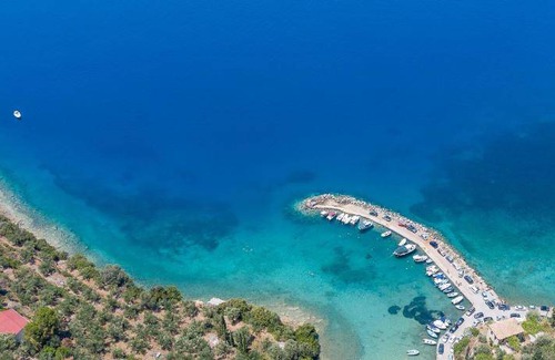 Kitries Resort | 270 m² Resort ∙ 3 bedrooms ∙ 10 guests