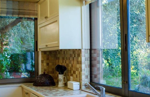 Loutra Oraias Elenis House | 280 m² House ∙ 5 bedrooms ∙ 12 guests