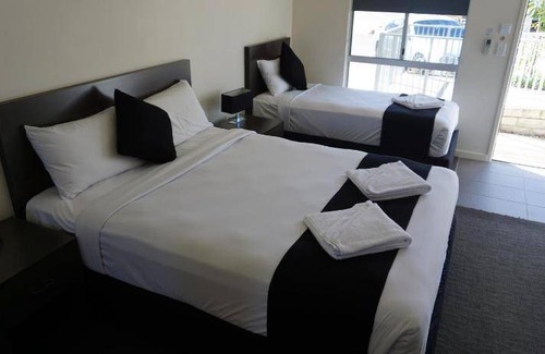 Springsure Hotel | 30 m² Motel ∙ 99 guests