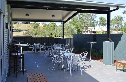 Springsure Hotel | 30 m² Motel ∙ 99 guests