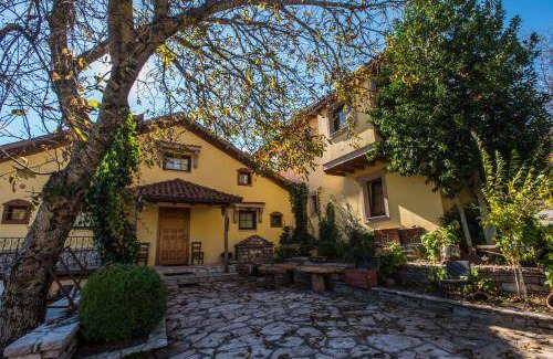 Karpenisi Bed & Breakfast | 35 m² Bed and breakfast ∙ 4 guests