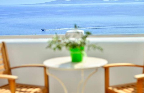 Agios Stefanos Apartment | 35 m² Serviced apartment ∙ 127 guests