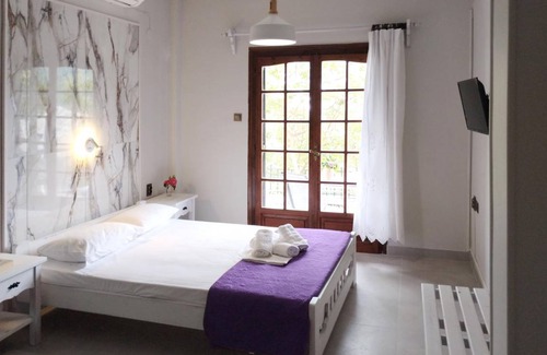 Agios Dimitrios Apartment | 35 m² Studio flat ∙ 2 bedrooms ∙ 4 guests