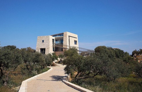 Chania House | 350 m² House ∙ 6 bedrooms ∙ 12 guests