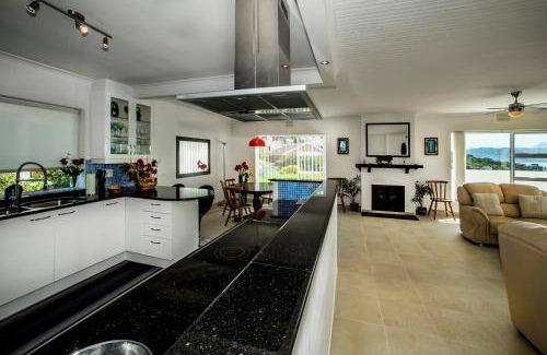 Froggy Farm Villa | 350 m² Villa ∙ 4 bedrooms ∙ 9 guests