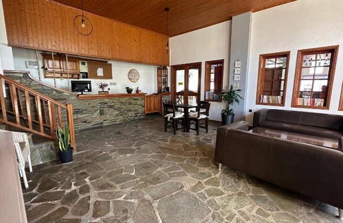 Amarinthos Apartment | 36 m² Serviced apartment ∙ 4 guests
