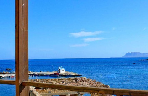Kato Galatas Hotel | 40 m² Hotel ∙ 127 guests